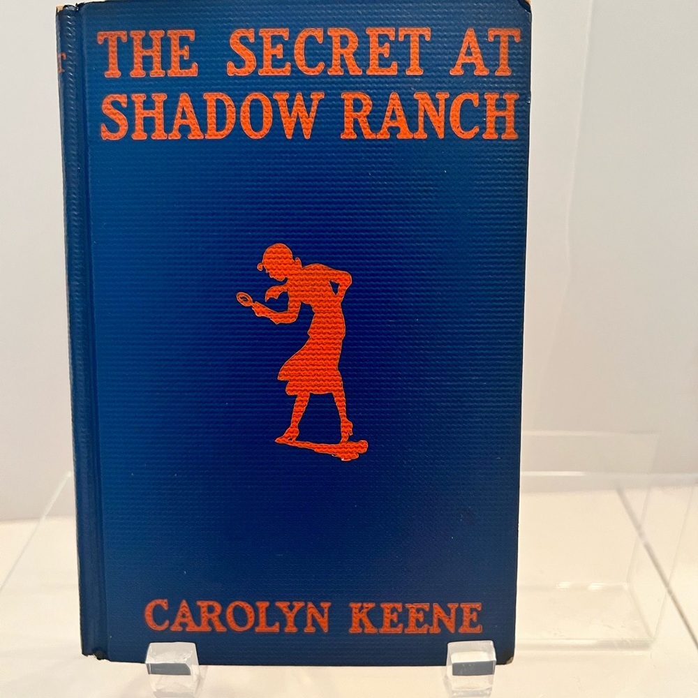 Nancy Drew Vintage Book : The Secret at Shadow Ranch Blue Cover Orange type 1931